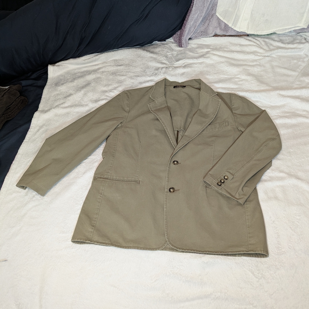 L.L. Bean Men's Olive Lightweight Jacket